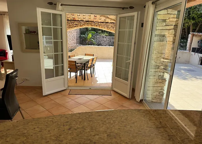 Lavezzi Villa