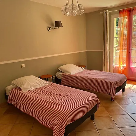 Lavezzi Avec Piscine Villa Bonifacio (Corsica)